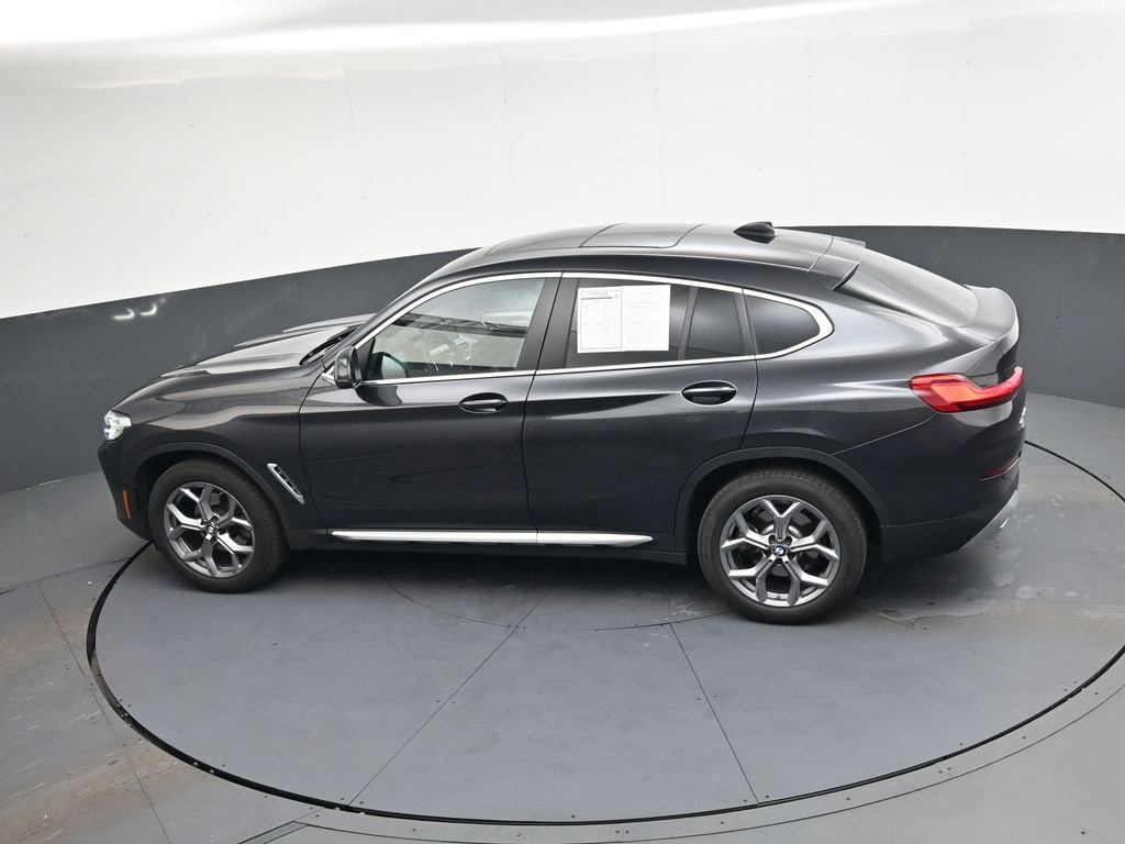 Used 2025 BMW X4 xDrive30i image 30