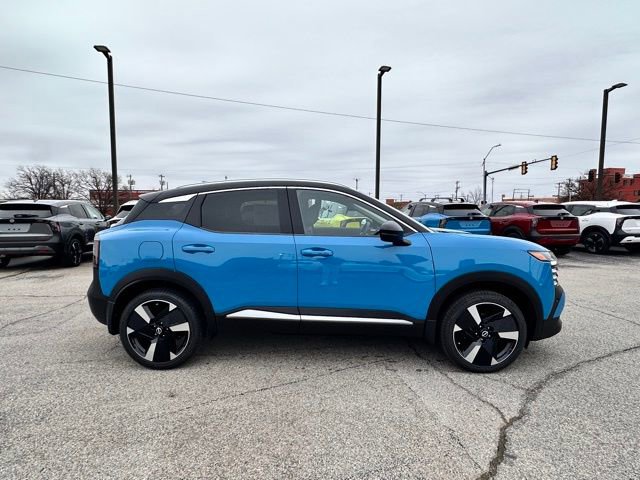 New 2025 Nissan Kicks SR image 4