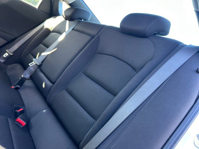 Used 2023 Chevrolet Malibu LT image 35