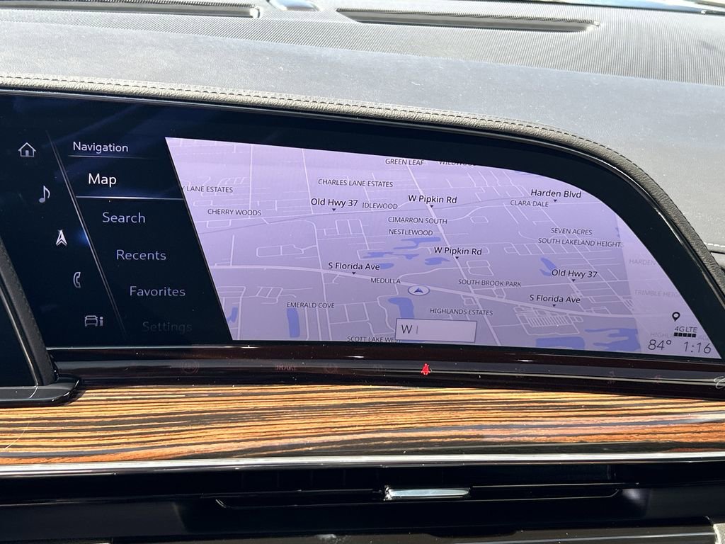 Certified 2024 Cadillac Escalade Premium Luxury image 23