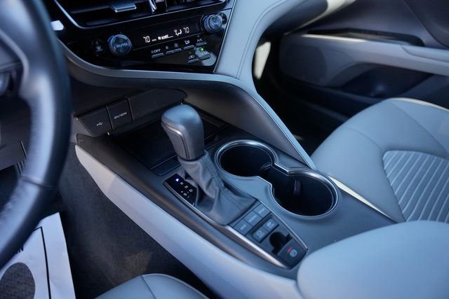 Used 2022 Toyota Camry SE image 27