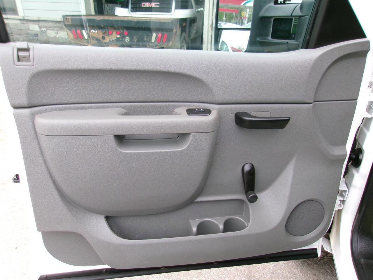 Used 2012 Chevrolet Silverado 3500 W/T AWD/4WD image 15