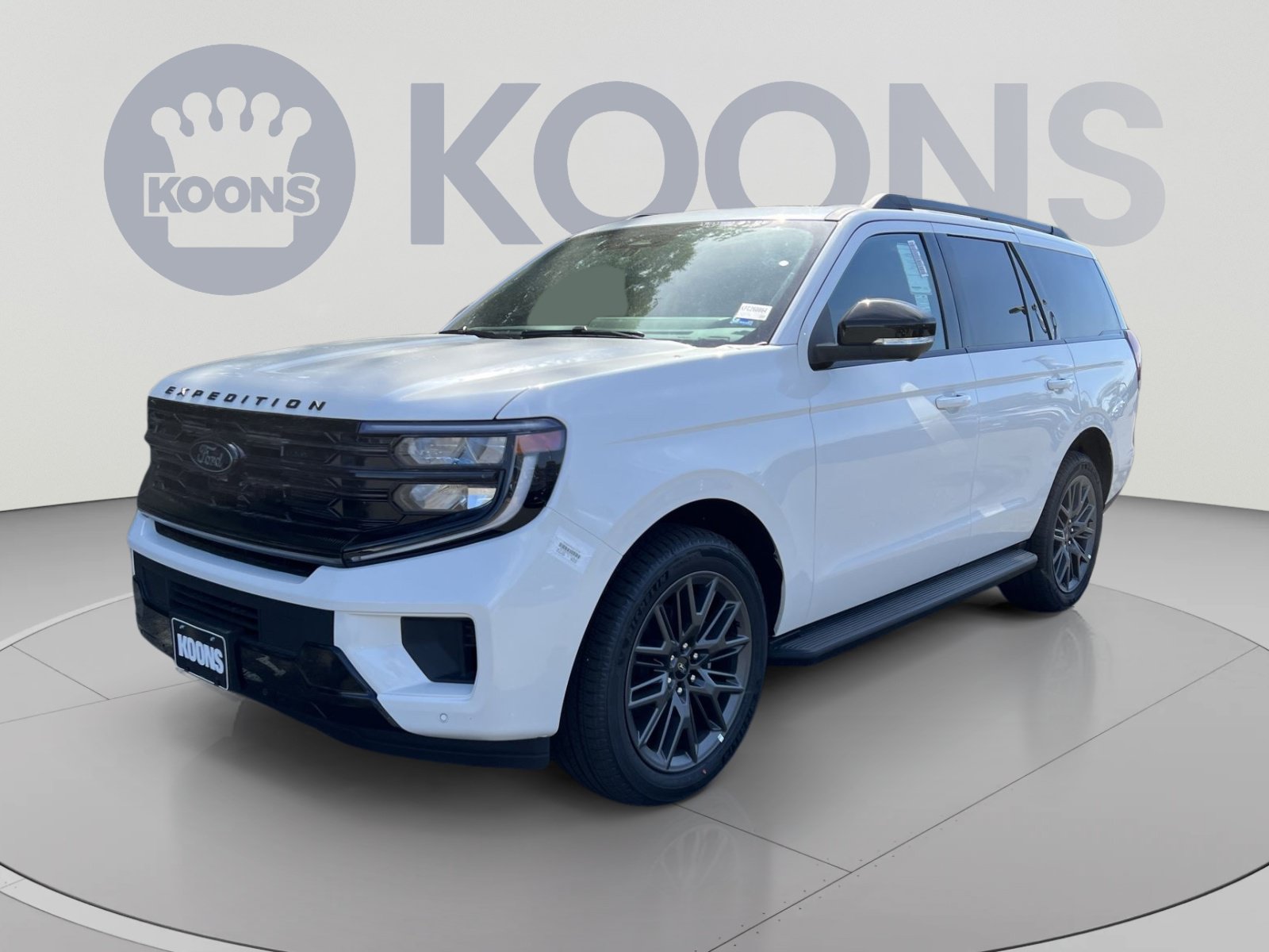 New 2026 Ford Expedition Platinum w/ Stealth Appearance Package AWD/4WD image 5