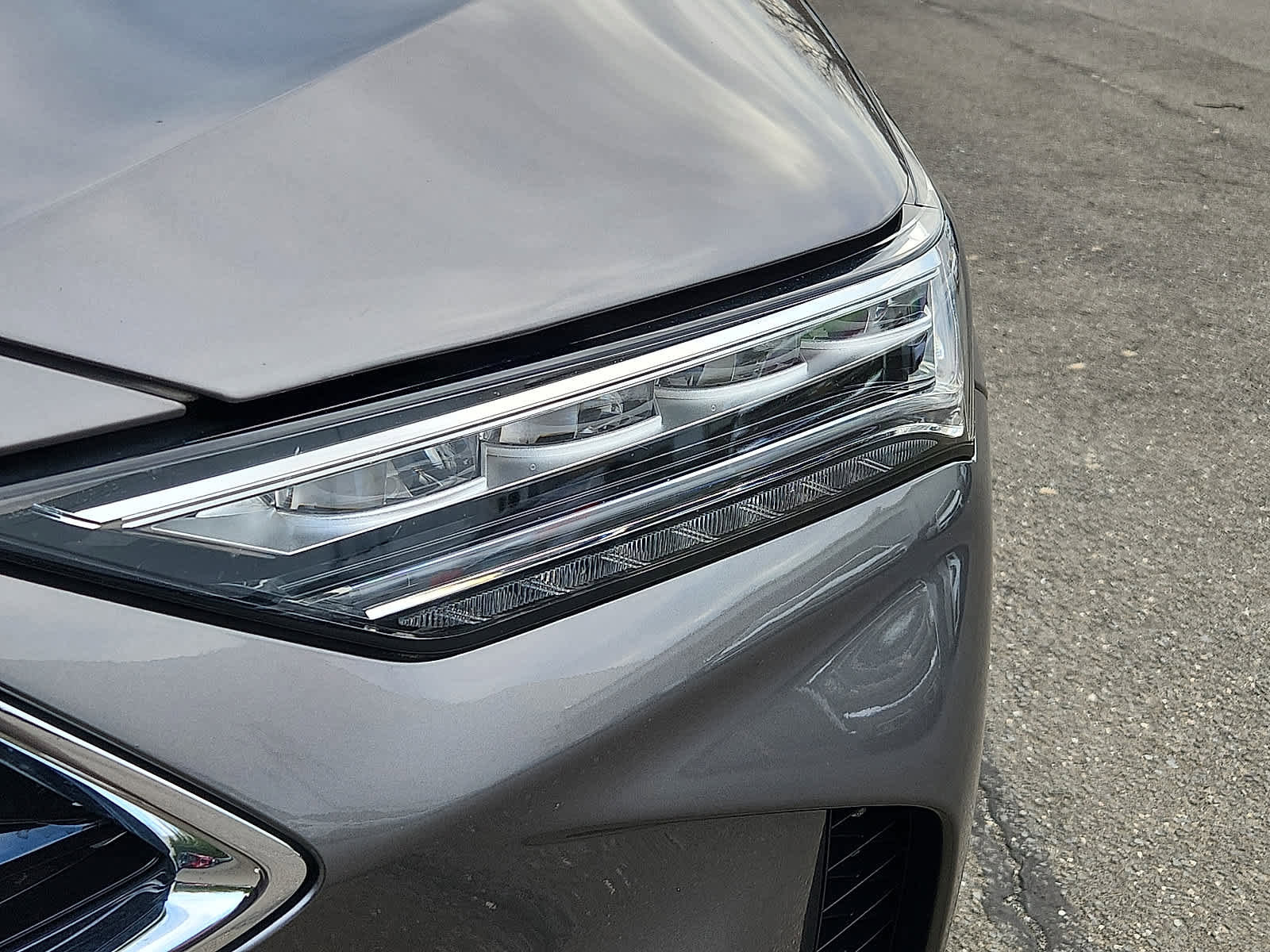 Certified 2025 Acura MDX w/Advance Package image 10