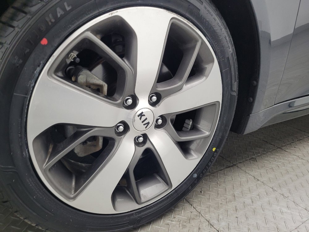 Used 2020 Kia Optima S image 31