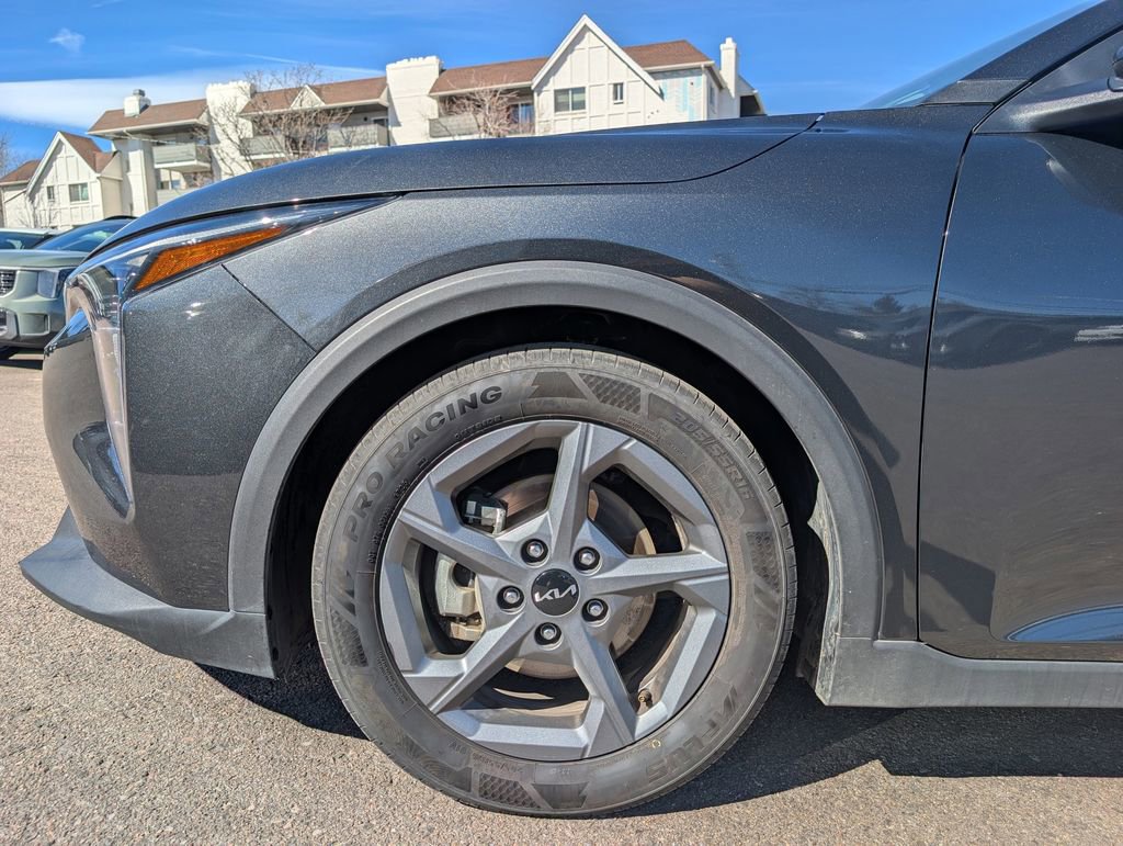 Certified 2025 Kia K4 LXS image 12