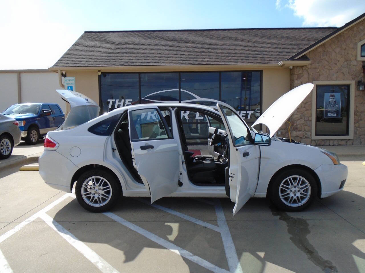 Used 2009 Ford Focus SE FWD image 21