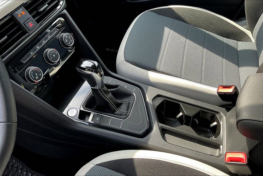 Used 2025 Volkswagen Taos S image 17