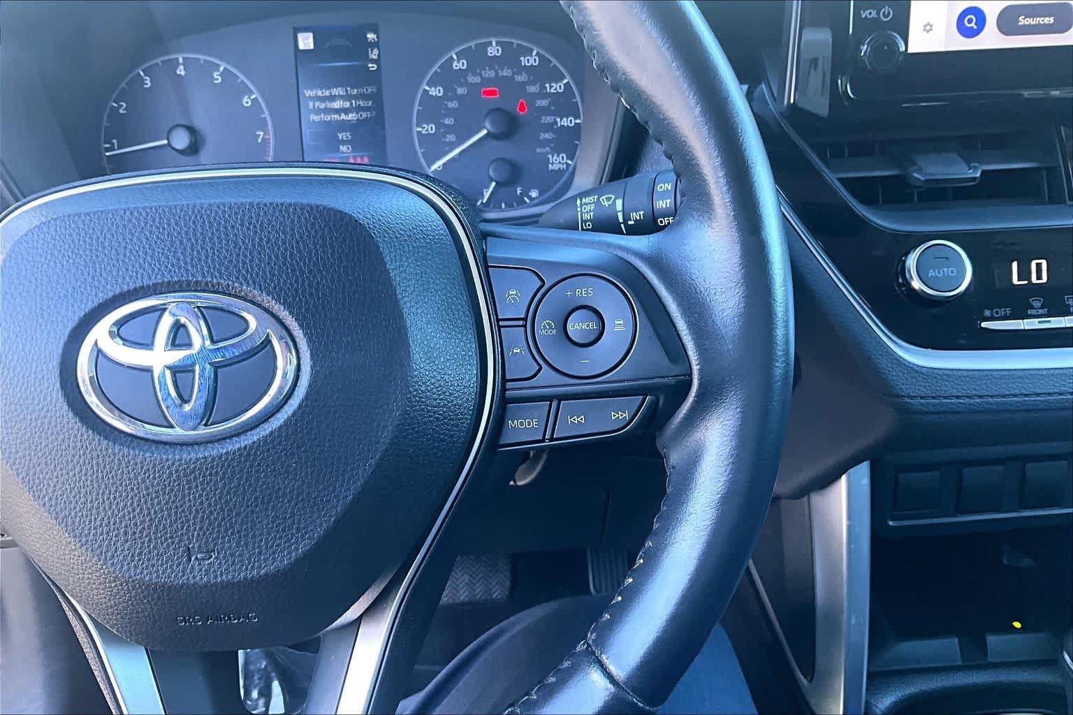 Used 2024 Toyota Corolla Cross LE AWD/4WD image 23