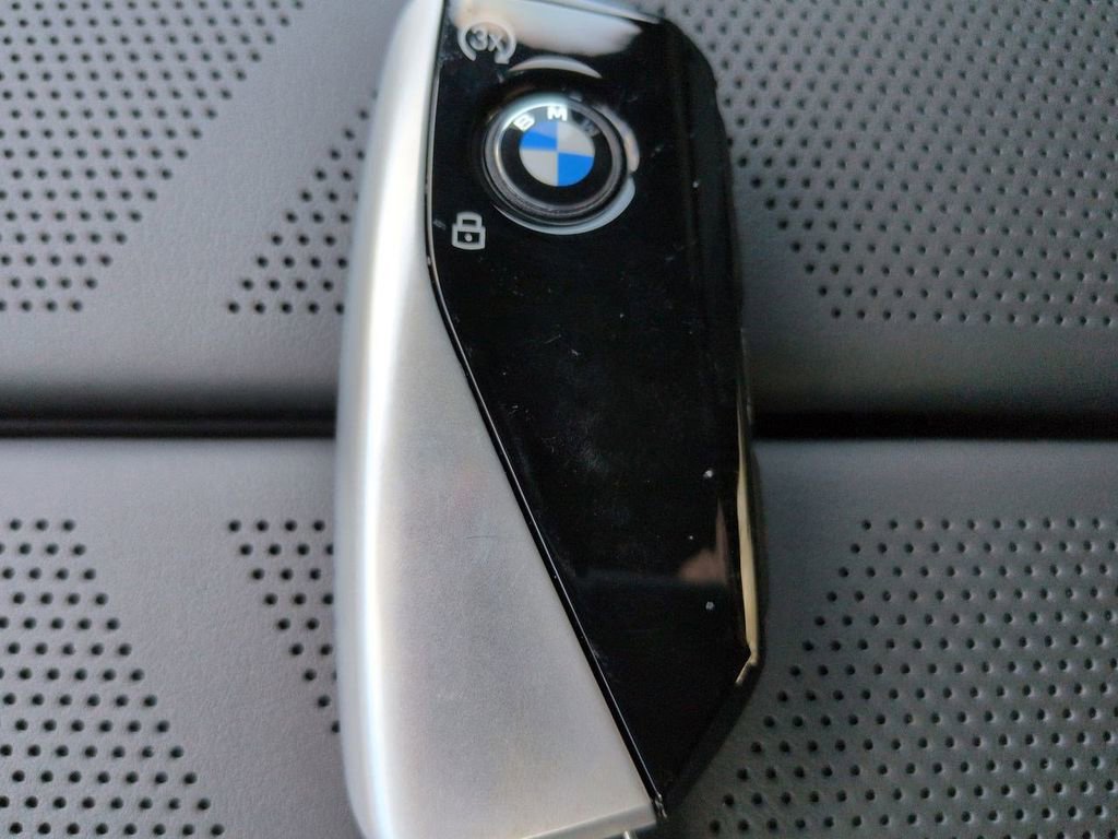 New 2026 BMW 760i xDrive w/ Executive Package AWD/4WD image 30