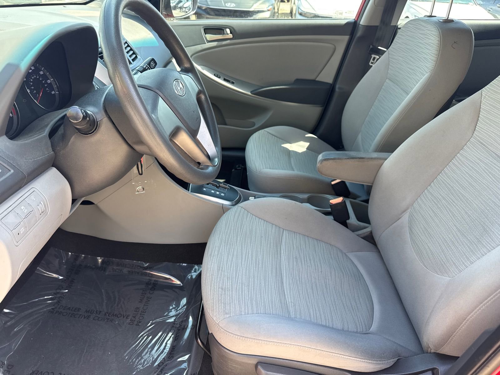 Used 2016 Hyundai Accent SE FWD image 9
