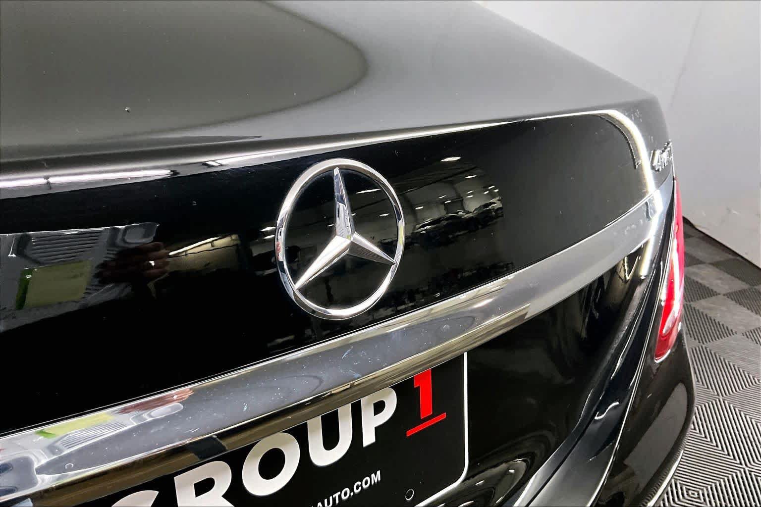 Used 2018 Mercedes-Benz E 400 4MATIC Sedan image 30