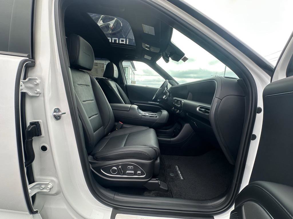 New 2026 Hyundai Palisade Calligraphy image 13