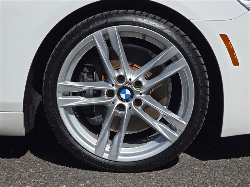 Used 2015 BMW 640i Convertible RWD image 35