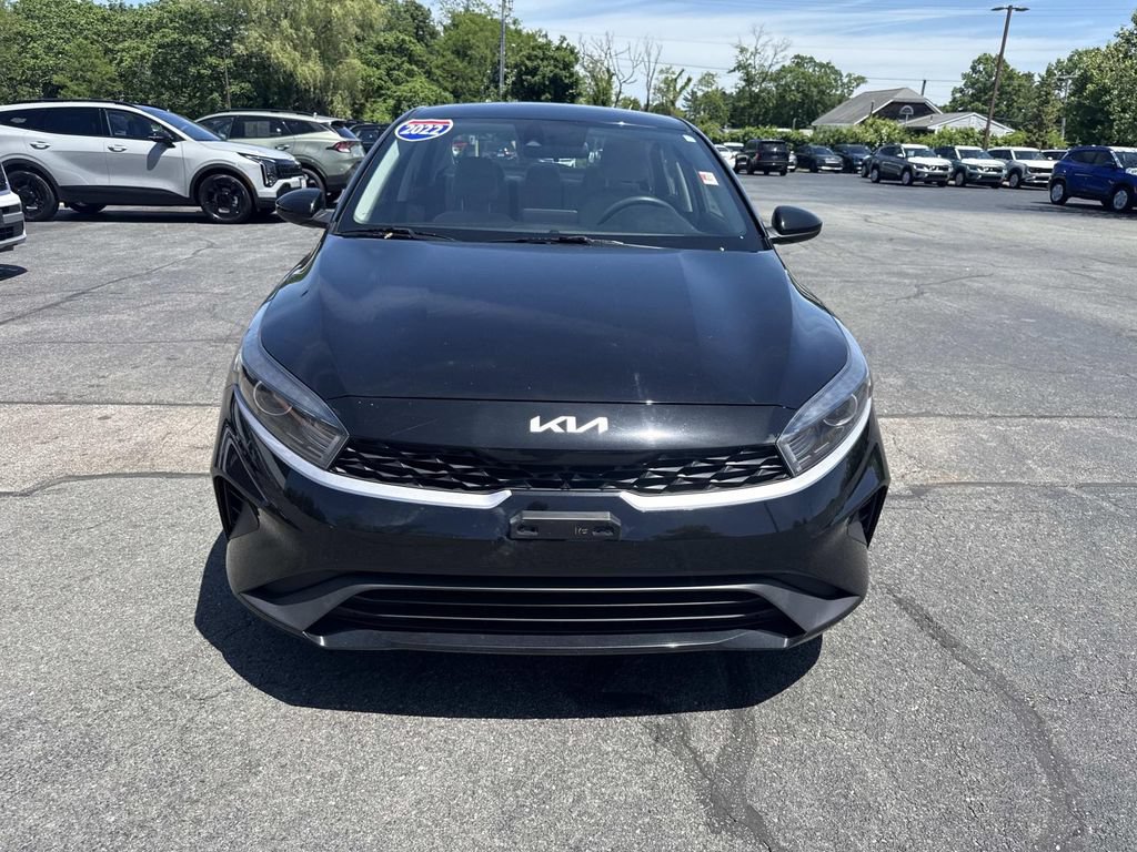 Used 2022 Kia Forte LXS FWD image 9