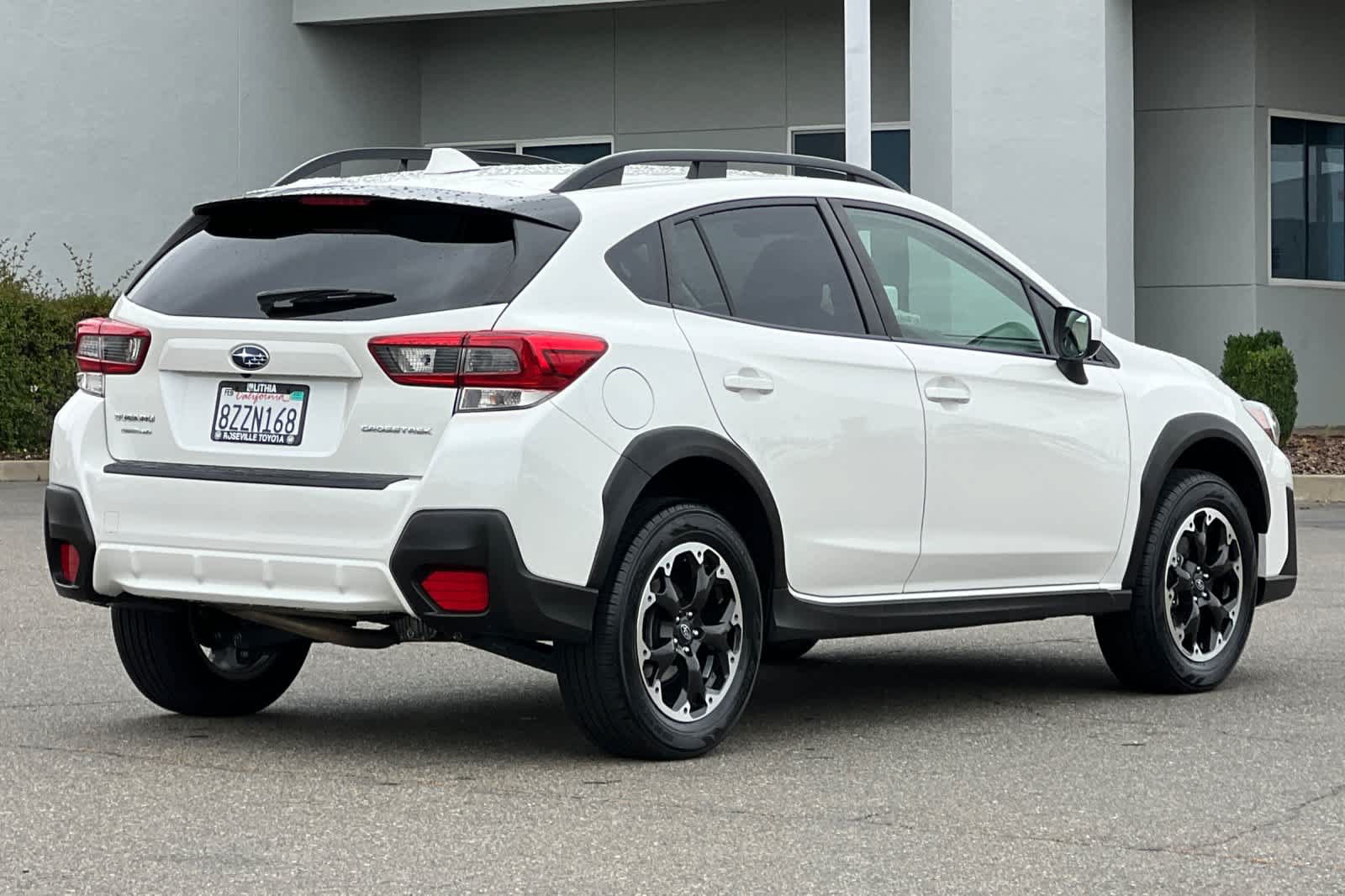Used 2022 Subaru Crosstrek 2.0i Premium w/ Moonroof Package AWD/4WD video 2
