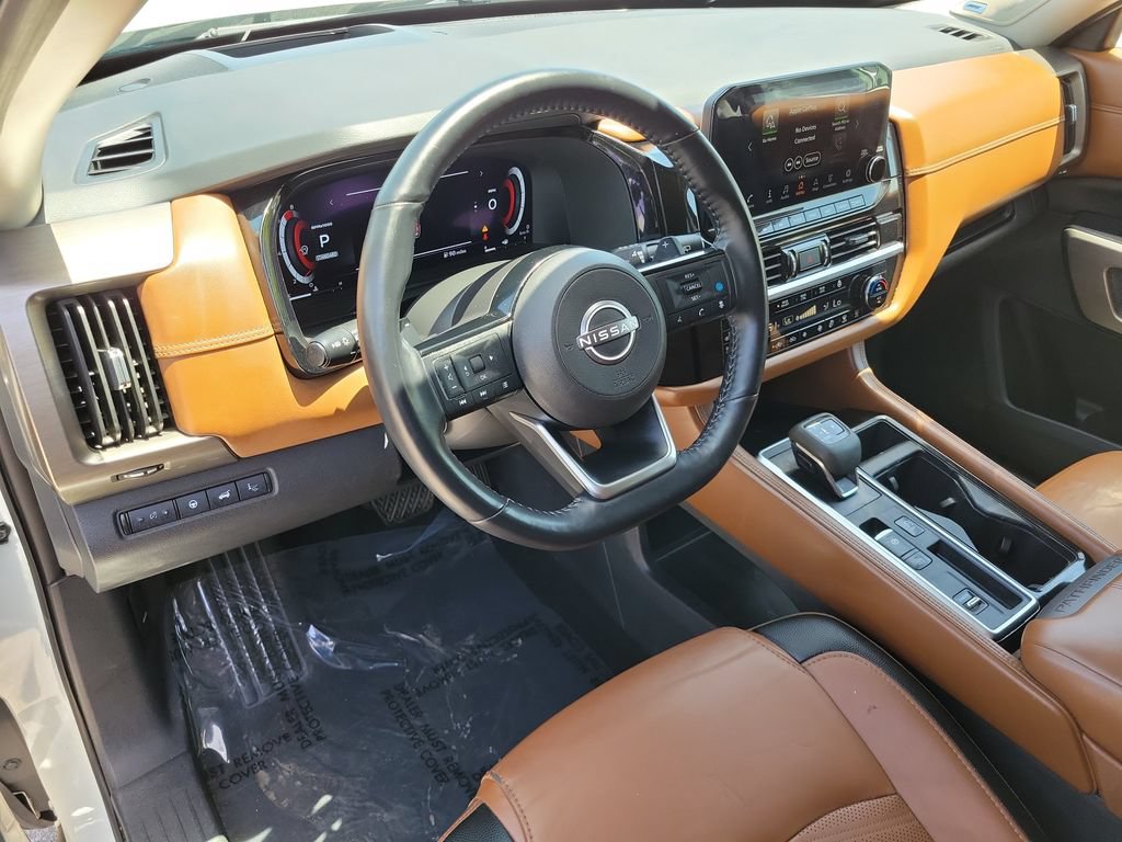 Certified 2024 Nissan Pathfinder Platinum FWD image 21