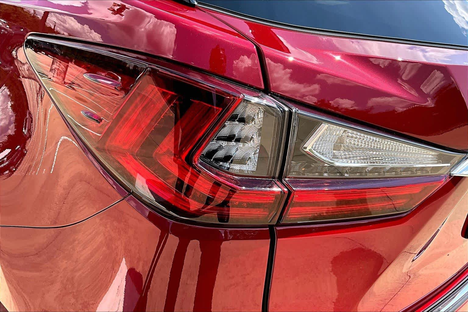 Used 2018 Lexus RX 450h AWD w/ Luxury Package image 29