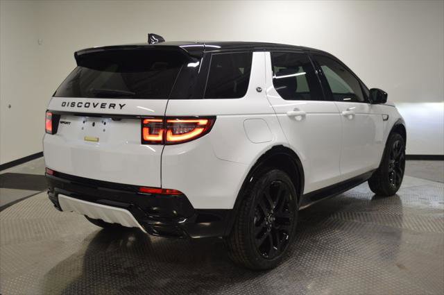 New 2026 Land Rover Discovery Sport Landmark image 5
