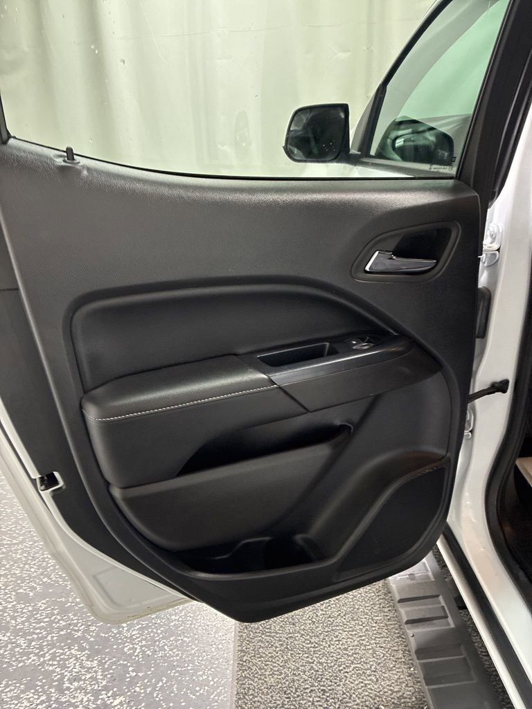 Used 2022 GMC Canyon Elevation image 22