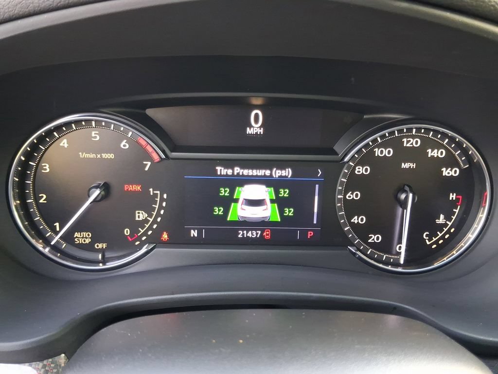 Used 2022 Cadillac XT4 Sport w/ Comfort Package FWD image 18
