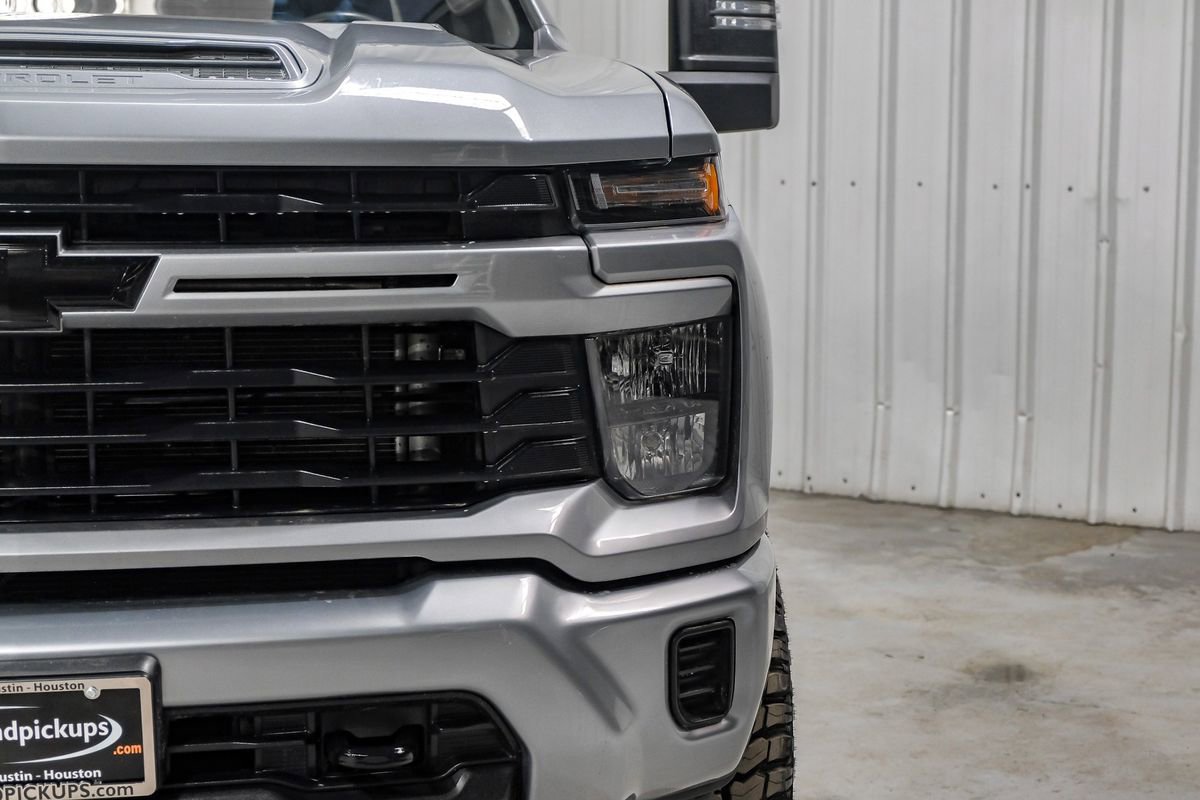 Used 2024 Chevrolet Silverado 2500 Custom w/ Custom Value Package AWD/4WD image 47