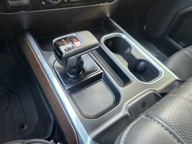 Used 2024 Chevrolet Silverado 1500 High Country w/ High Country Premium Package image 24