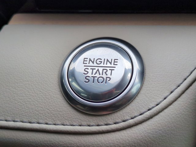 Used 2025 Lincoln Nautilus Reserve image 29