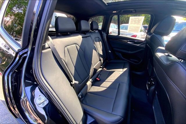 Used 2022 BMW X3 xDrive30i w/ Premium Package AWD/4WD image 16