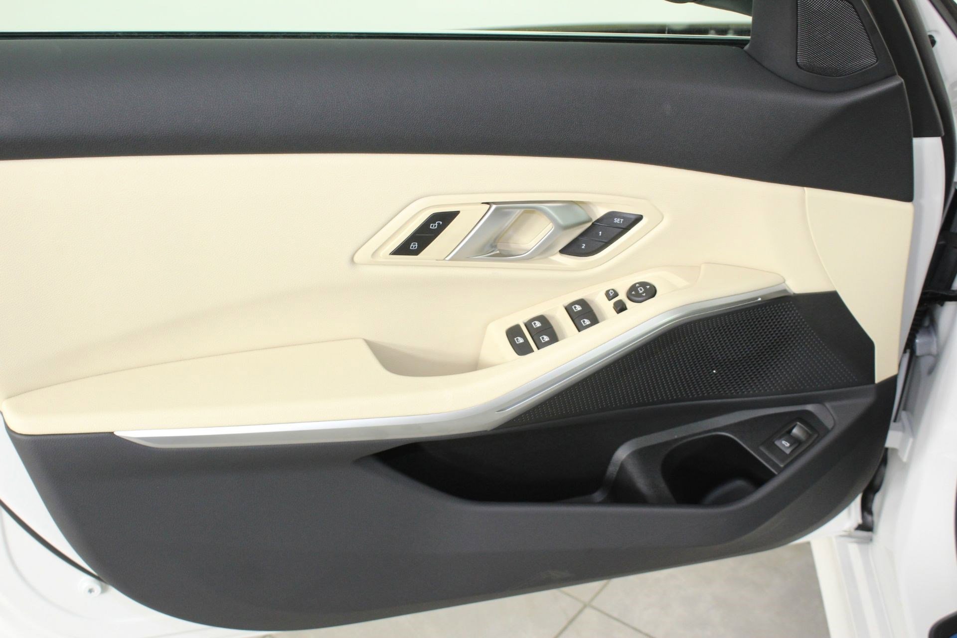 New 2026 BMW 330i Sedan w/ Premium Package RWD image 13