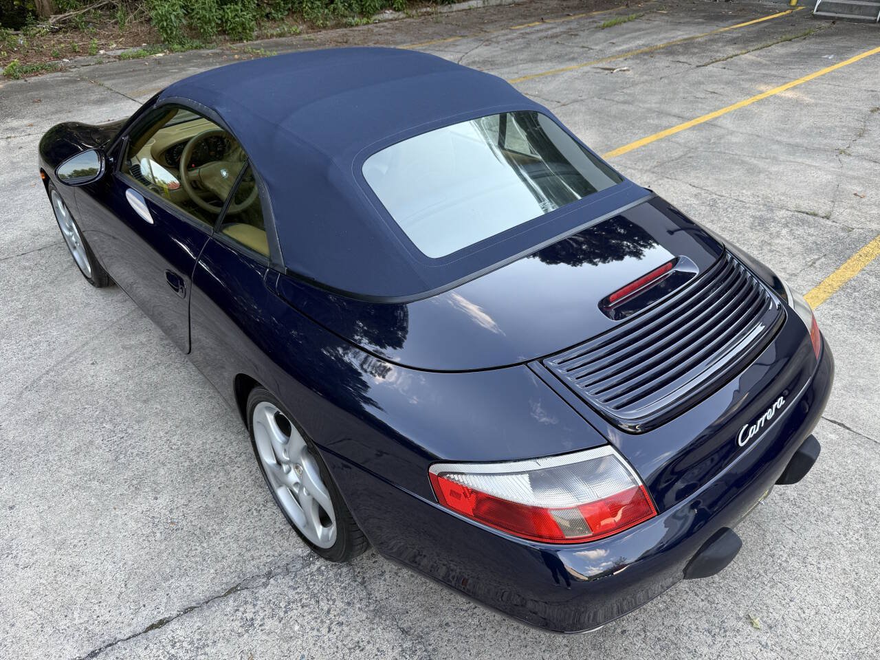 Used 2000 Porsche 911 Carrera RWD image 3
