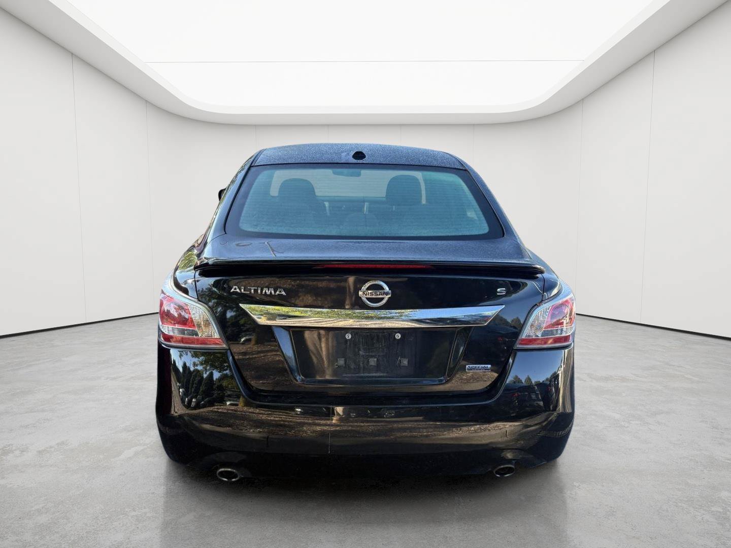 Used 2015 Nissan Altima 2.5 S w/ Special Edition Package FWD image 5