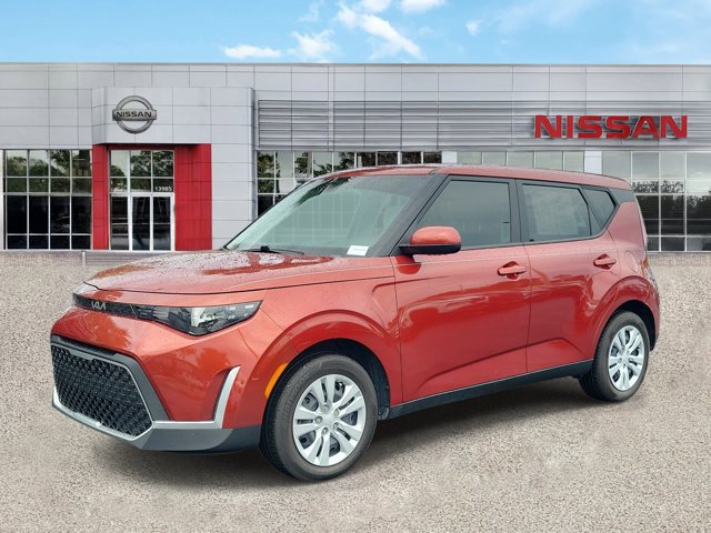 Used 2023 Kia Soul LX FWD image 5