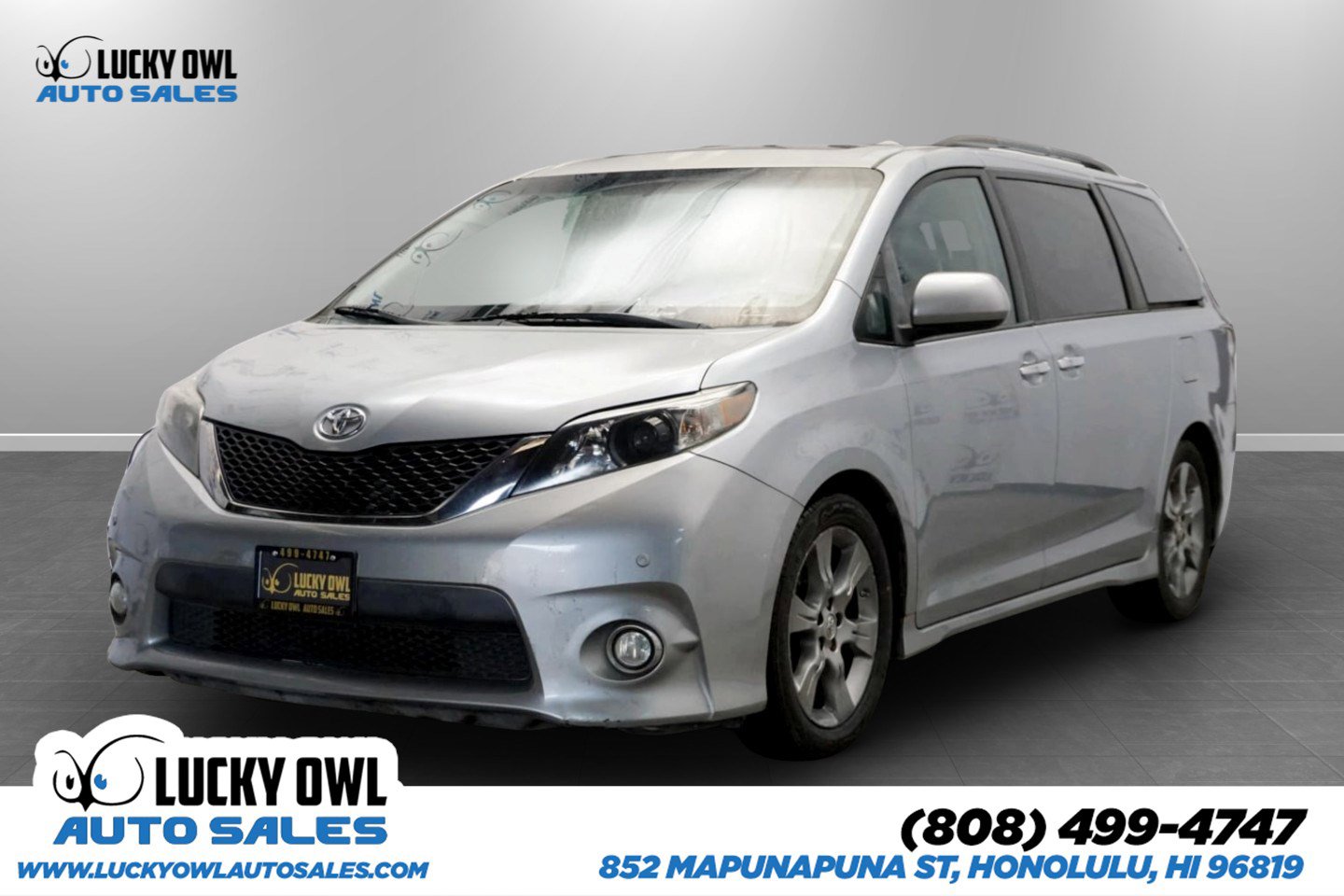 Used 2014 Toyota Sienna SE FWD image 1