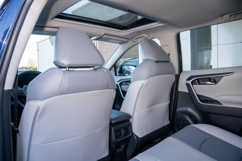 Certified 2022 Toyota RAV4 XLE Premium image 16