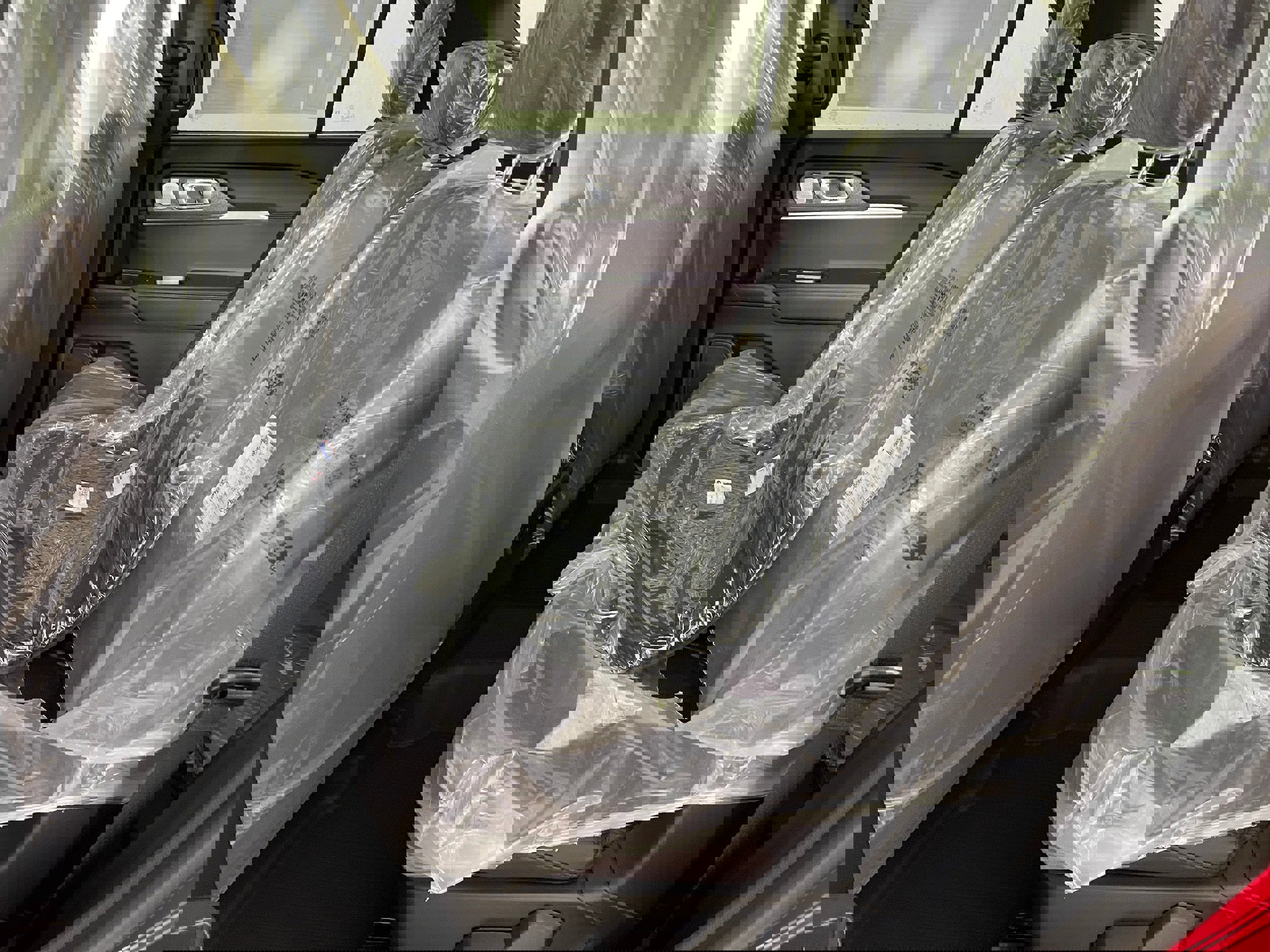 New 2026 Ford Explorer Platinum image 4