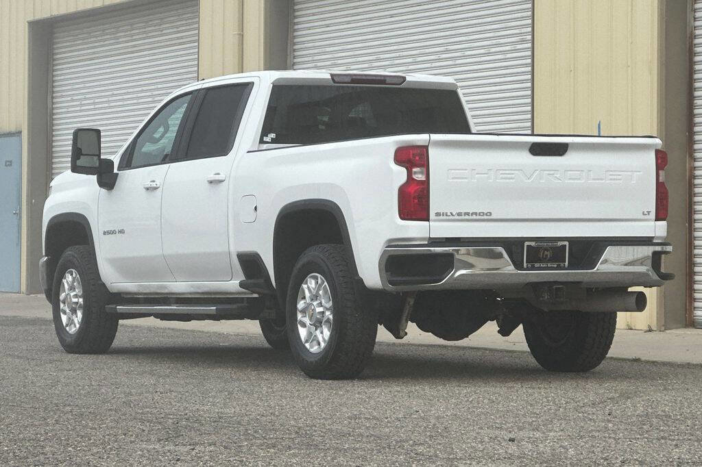 Used 2024 Chevrolet Silverado 2500 LT image 4