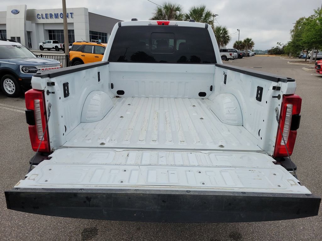 Used 2024 Ford F250 Lariat image 9