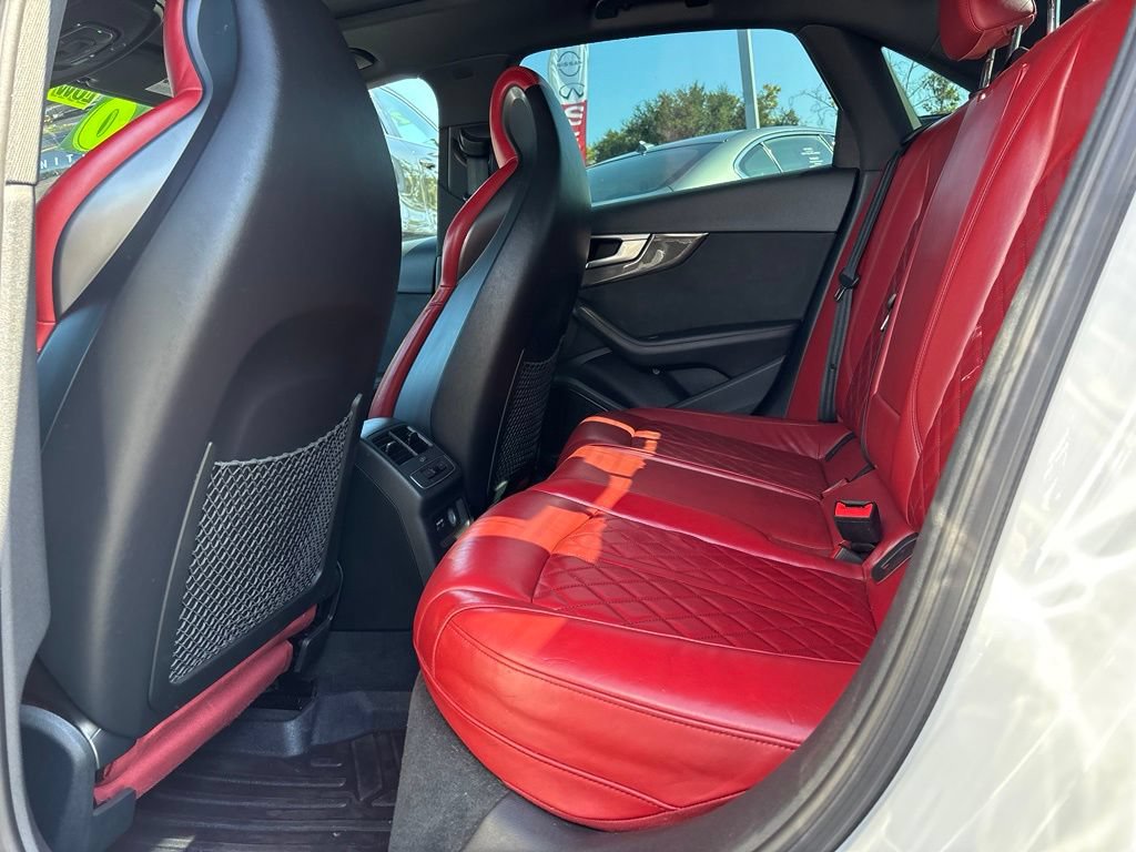 Used 2020 Audi S4 Premium Plus w/ Premium Plus Package AWD/4WD image 12