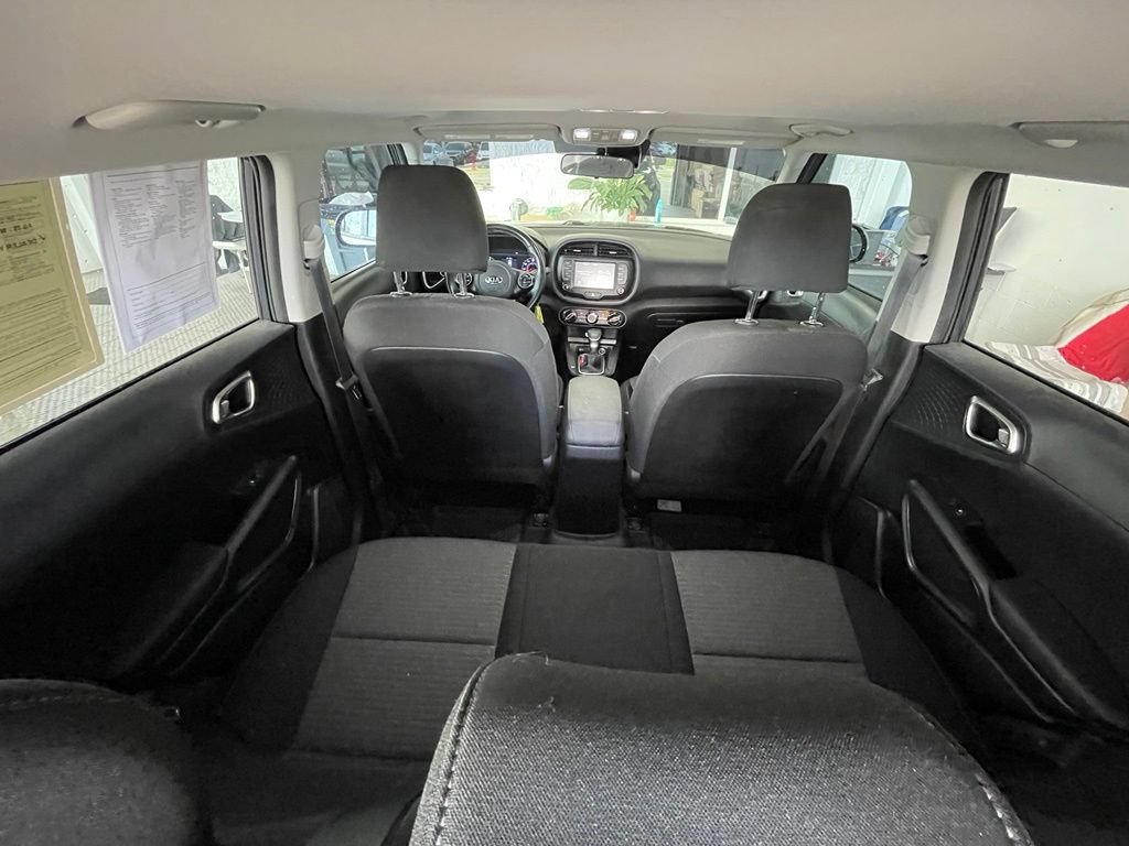 Used 2021 Kia Soul GT-Line FWD image 21