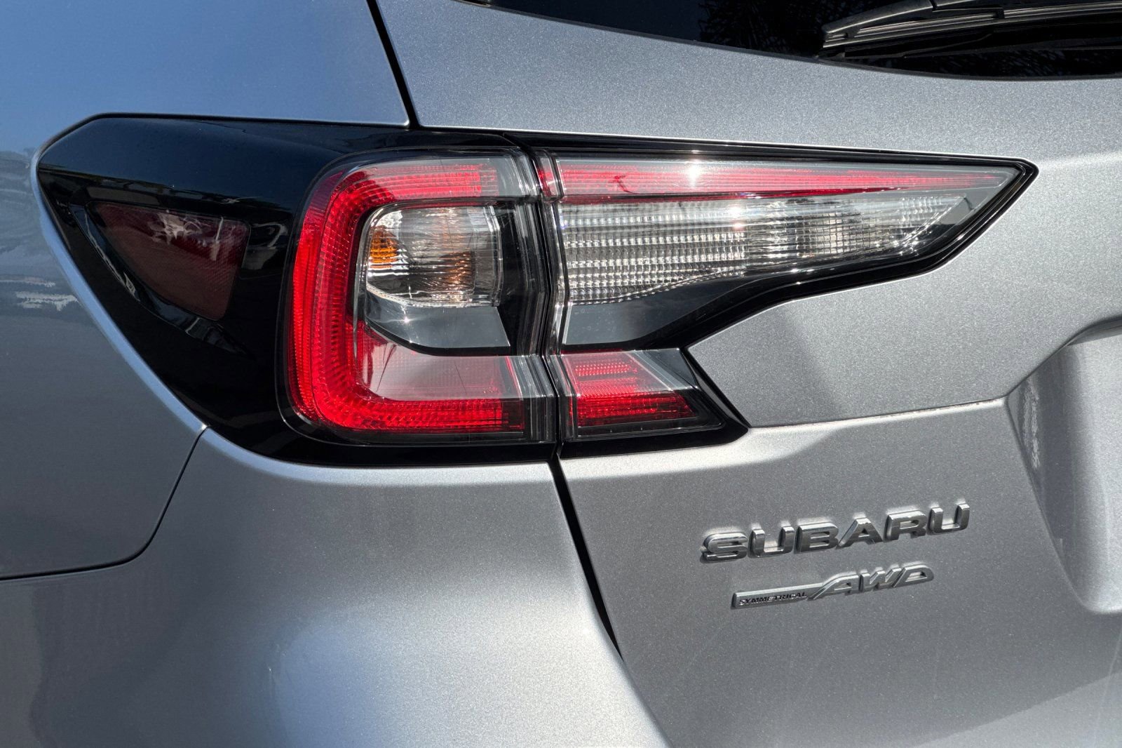 Certified 2024 Subaru Outback Limited AWD/4WD image 31