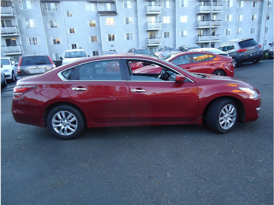 Used 2015 Nissan Altima 2.5 S w/ Power Driver Seat Package FWD image 5