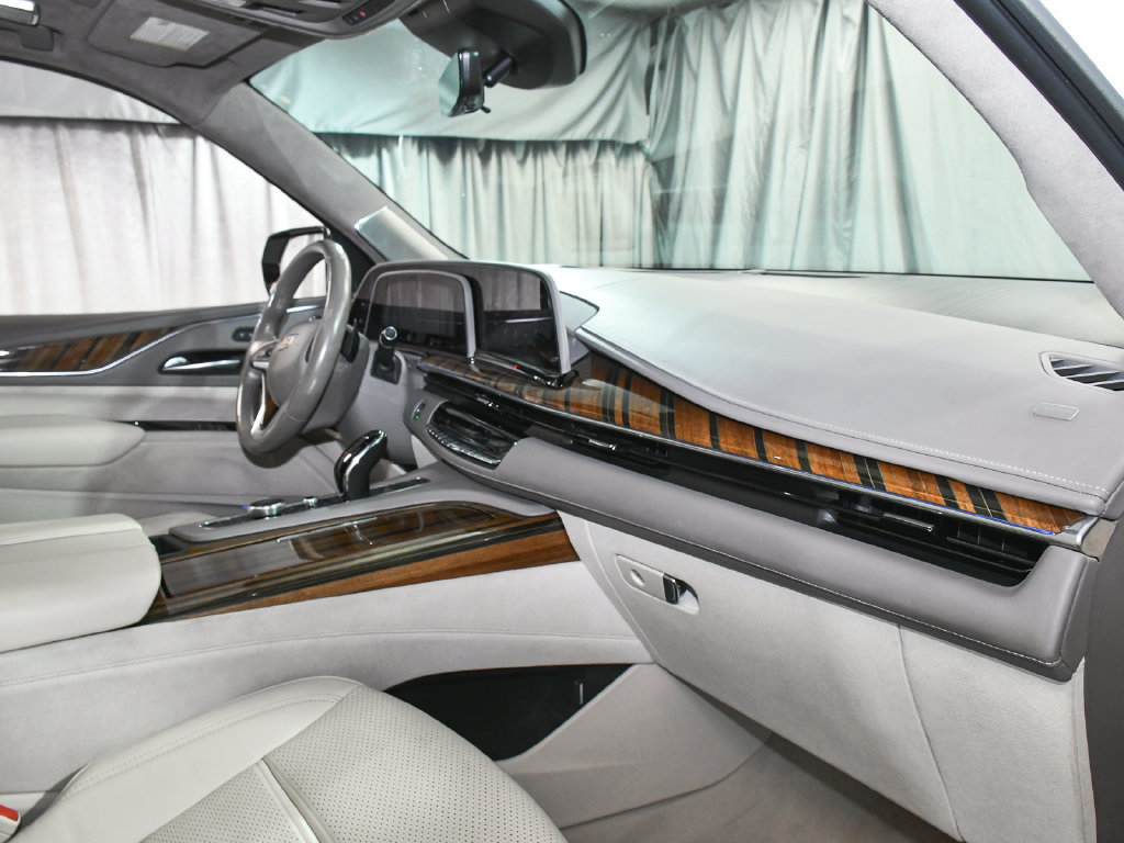 Used 2022 Cadillac Escalade Sport Platinum AWD/4WD image 66
