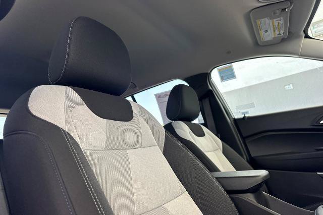 New 2026 Chevrolet Trax LS w/ LS Convenience Package FWD image 21