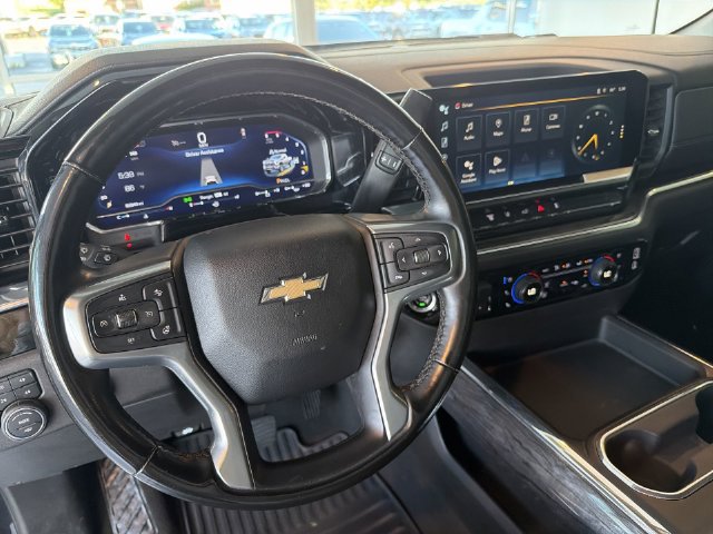 Certified 2024 Chevrolet Silverado 2500 LTZ w/ LTZ Convenience Package AWD/4WD image 18
