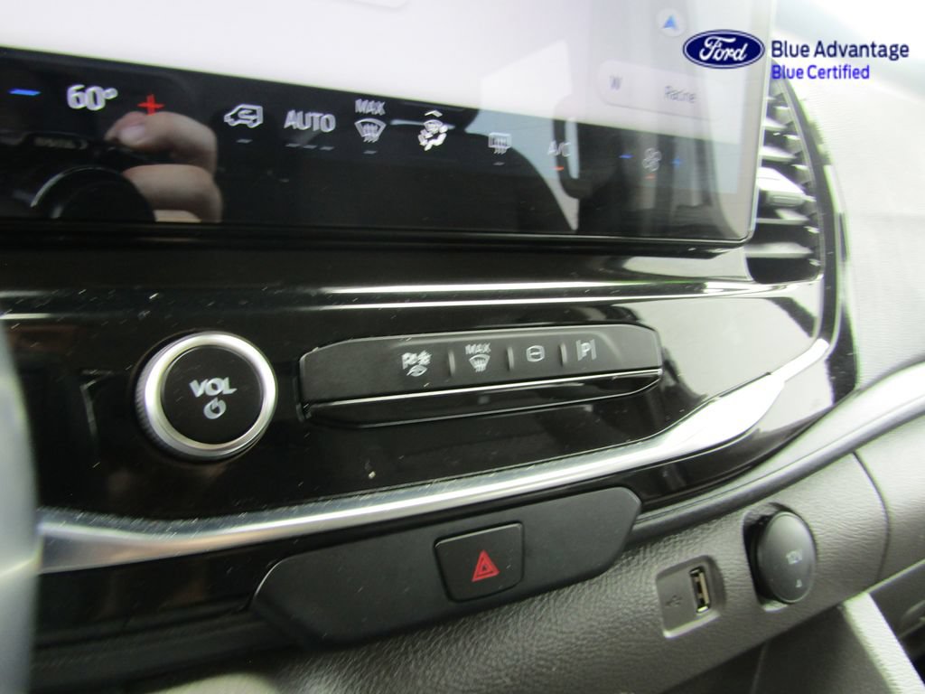 Certified 2024 Ford Transit 350 XLT RWD image 32