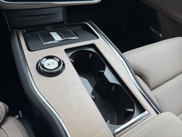 New 2026 Volvo EX90 Ultra image 21