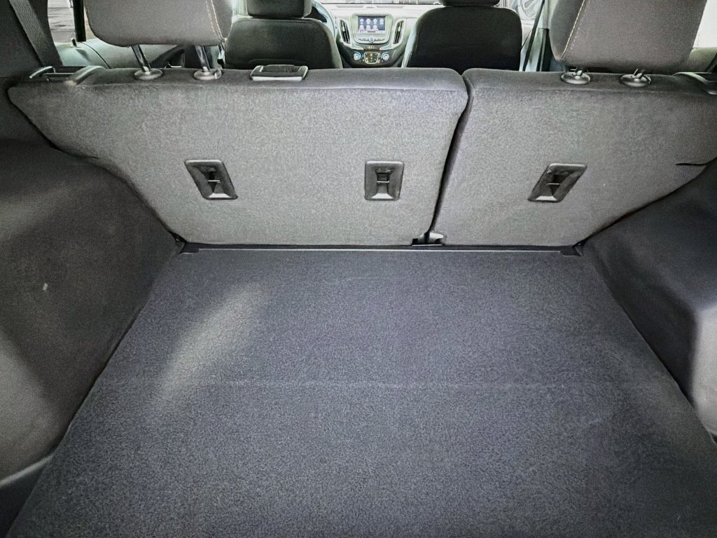 Used 2024 Chevrolet Equinox LT FWD image 25