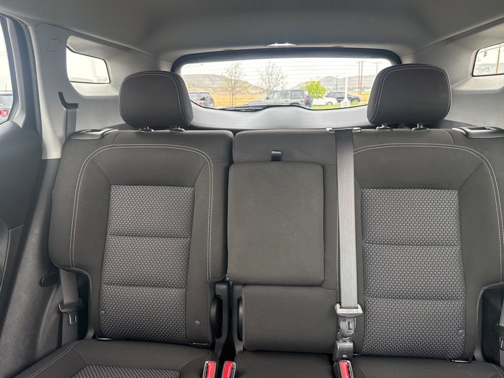 Used 2022 GMC Terrain SLE image 18