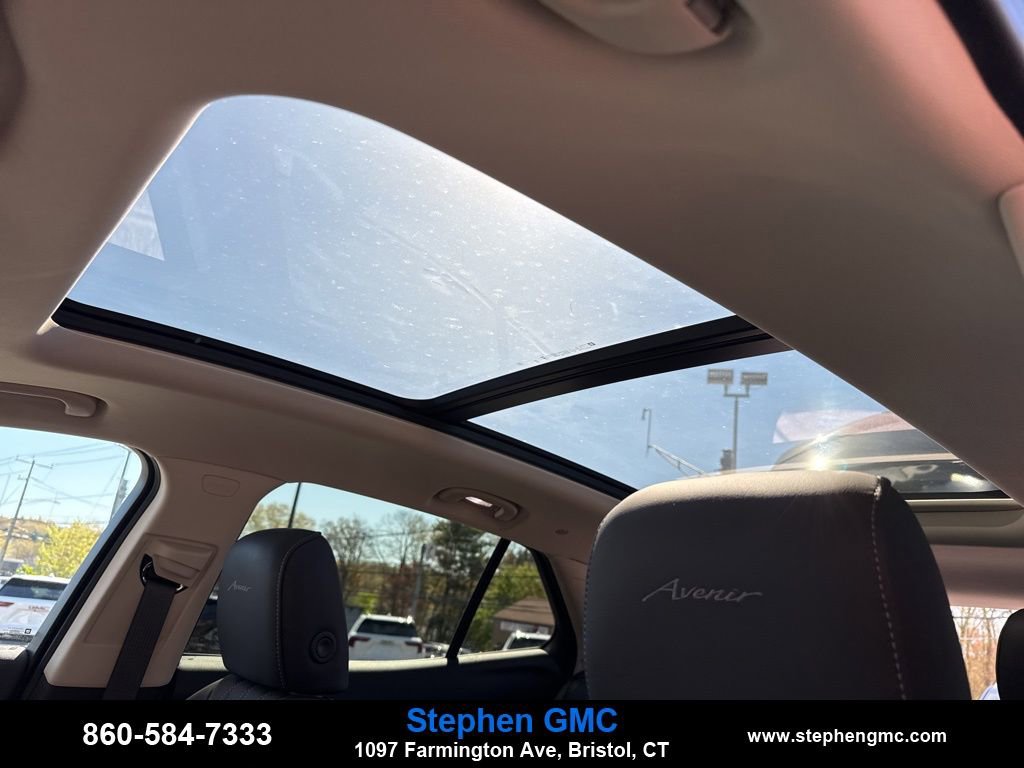 Used 2023 Buick Envision Avenir AWD/4WD image 25